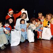 2004 - Il gruppetto dei piccolissimi alla "Festa della Befana uoeina" annualmente organizzata a Udine