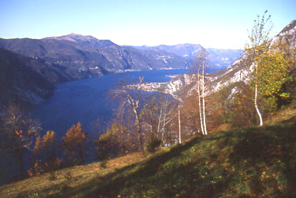 Panorama sul lago di Como dal Rifugio Piazza