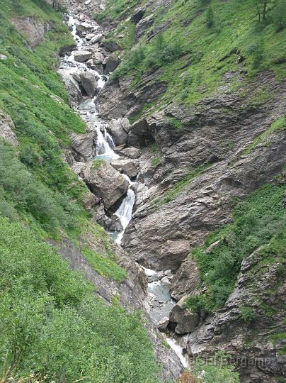 IMG_3288.JPG - Cascatelle sul torrente Cairasca nell'ultimo tratto verso San Domenico