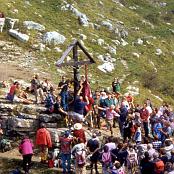 LE NOSTRE CROCI - 24 Settembre 2000 - Croce del Callare di Matanna - Riposizionamento del Cristo del Callare, dopo il restauro dell’originale in cemento e la fusione in bronzo