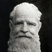 Riproduzione in gesso della testa di Ettore Boschi